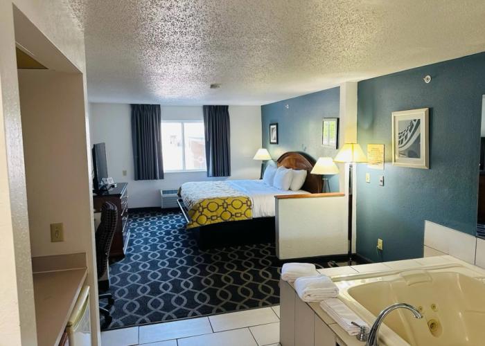 Travelodge by Wyndham Dawson Creek