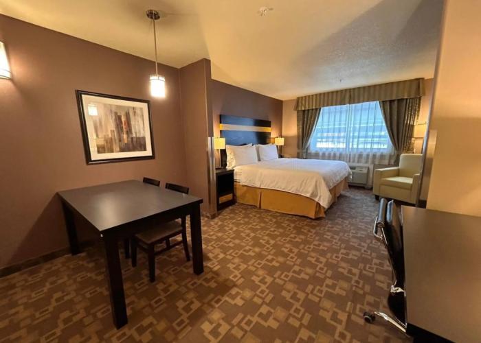 Hotel Dawson Creek, SureStay Collection by Best Western