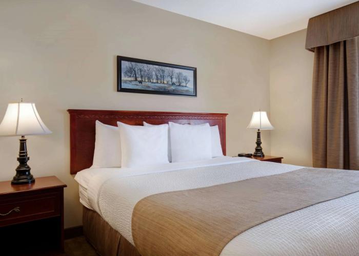 Days Inn by Wyndham Dawson Creek