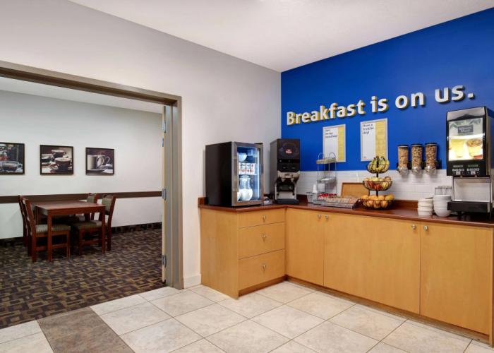 Days Inn by Wyndham Dawson Creek