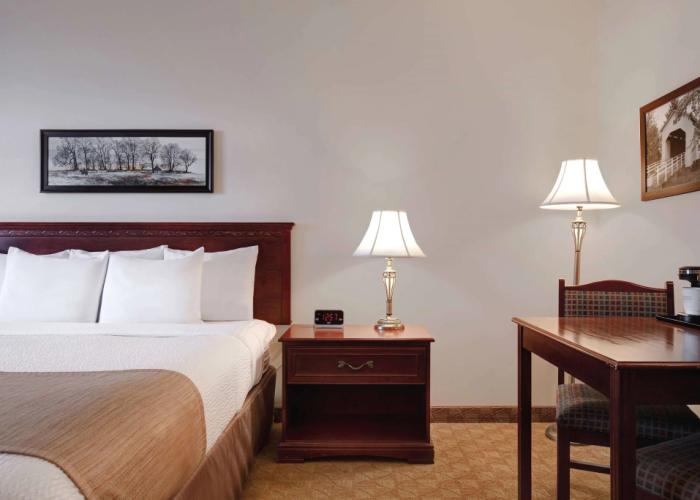 Days Inn by Wyndham Dawson Creek
