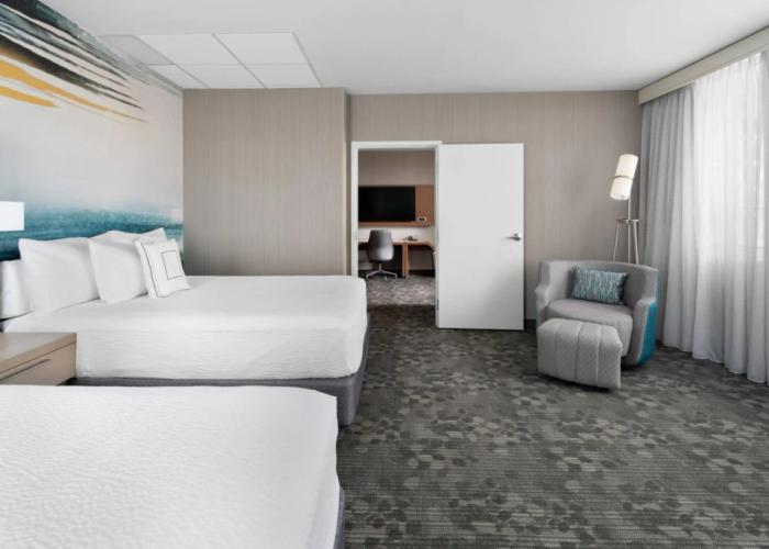 Courtyard by Marriott Edmonton Downtown