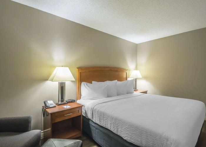 Quality Inn West Edmonton