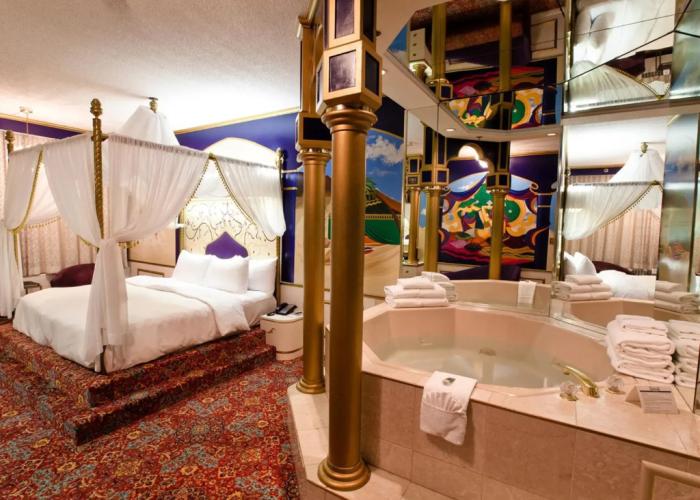 Fantasyland Hotel