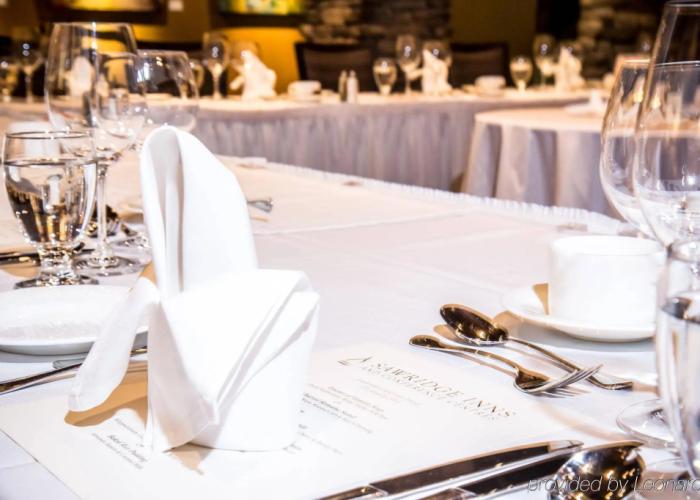 Sawridge Inn & Conference Centre Edmonton South