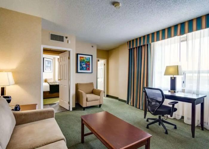 Sawridge Inn & Conference Centre Edmonton South