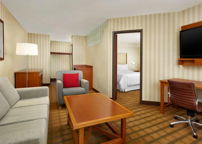 Four Points by Sheraton Edmonton South