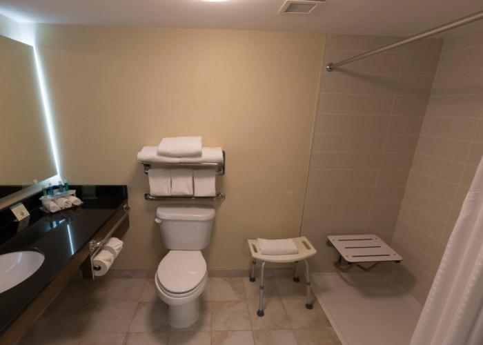 Holiday Inn Express Edmonton Downtown by IHG