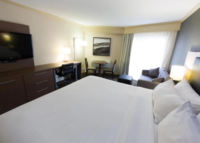 Holiday Inn Express Edmonton Downtown by IHG