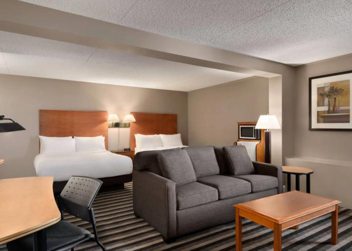 Royal Hotel West Edmonton, Trademark Collection by Wyndham
