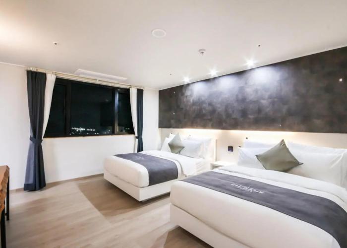Andong CM Park Hotel