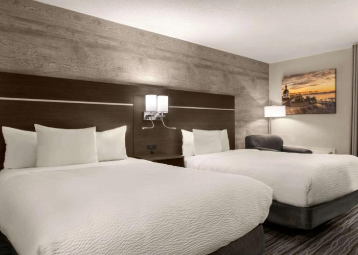 Days Inn by Wyndham Kingston