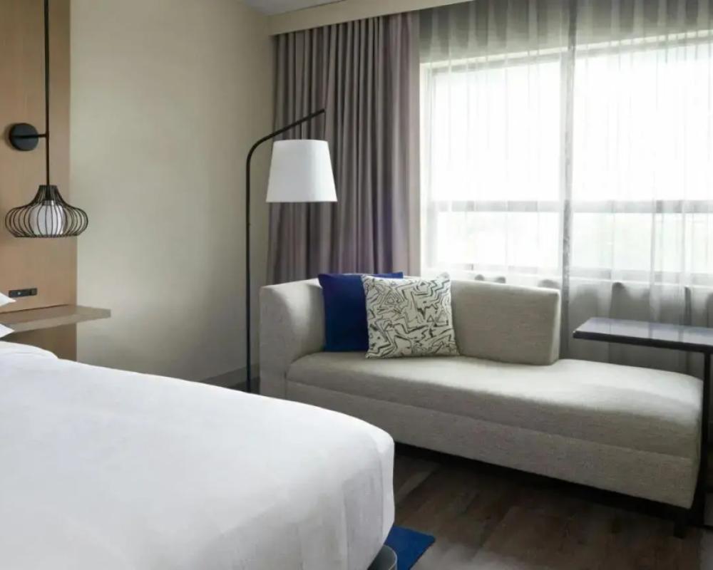 фото Kingston Marriott