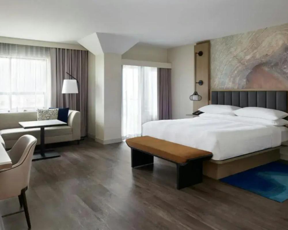 фото Kingston Marriott