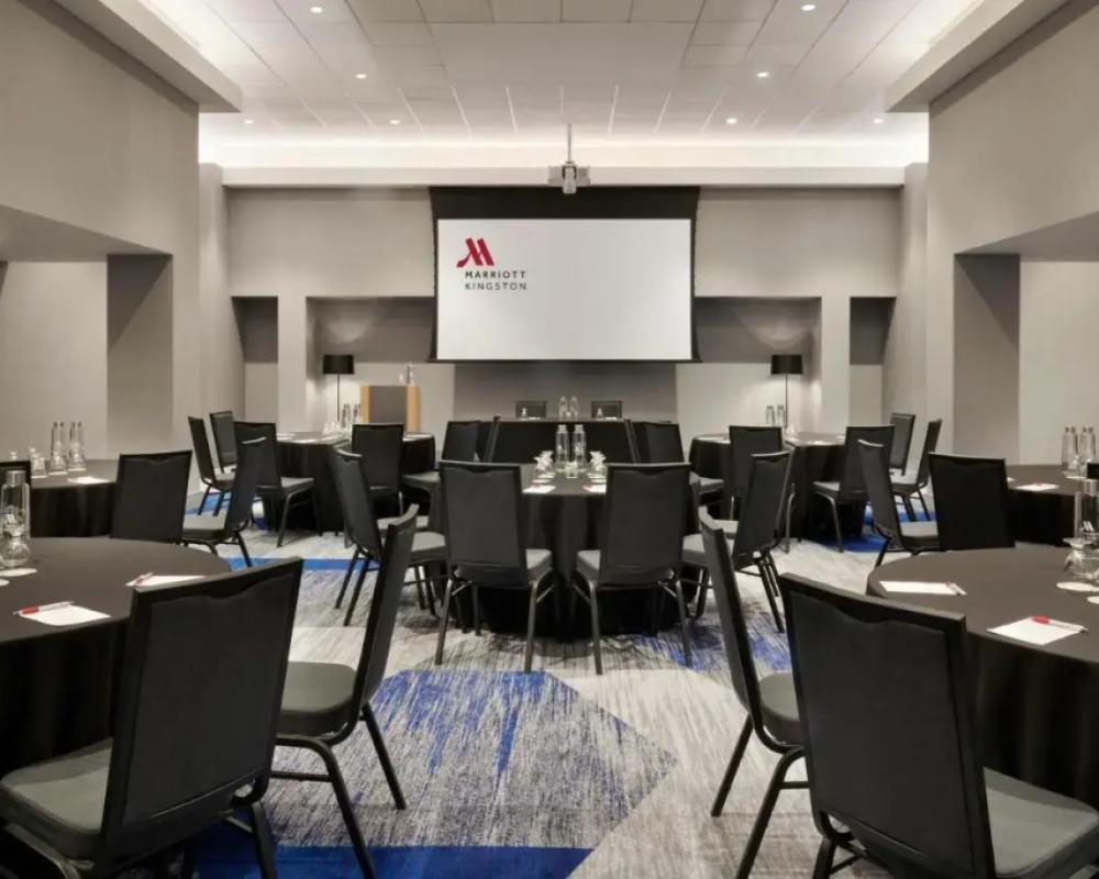 фото Kingston Marriott