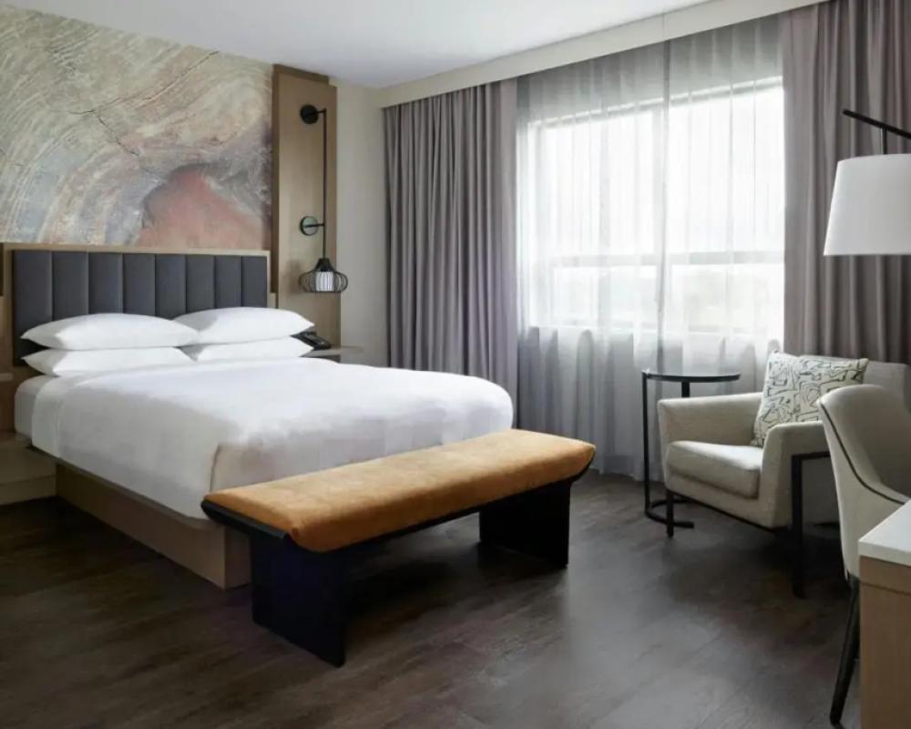 фото Kingston Marriott
