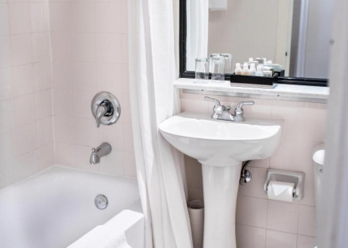 The Lord Nelson Hotel & Suites