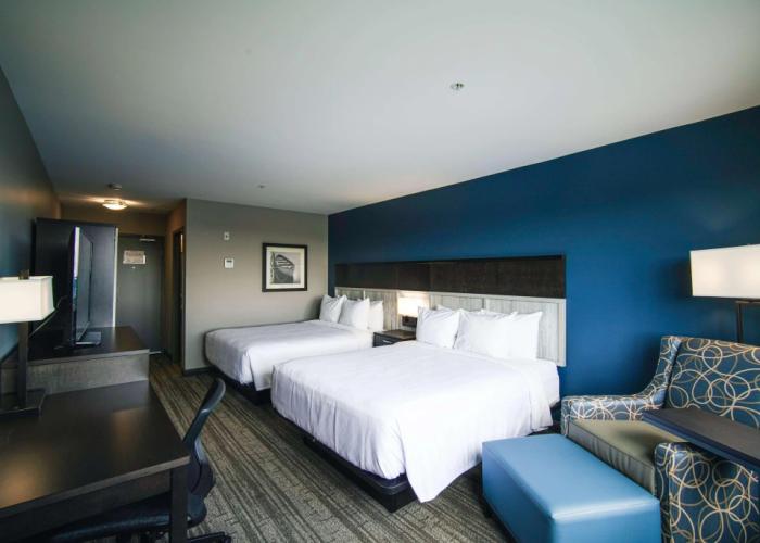 Best Western Plus Chocolate Lake Hotel