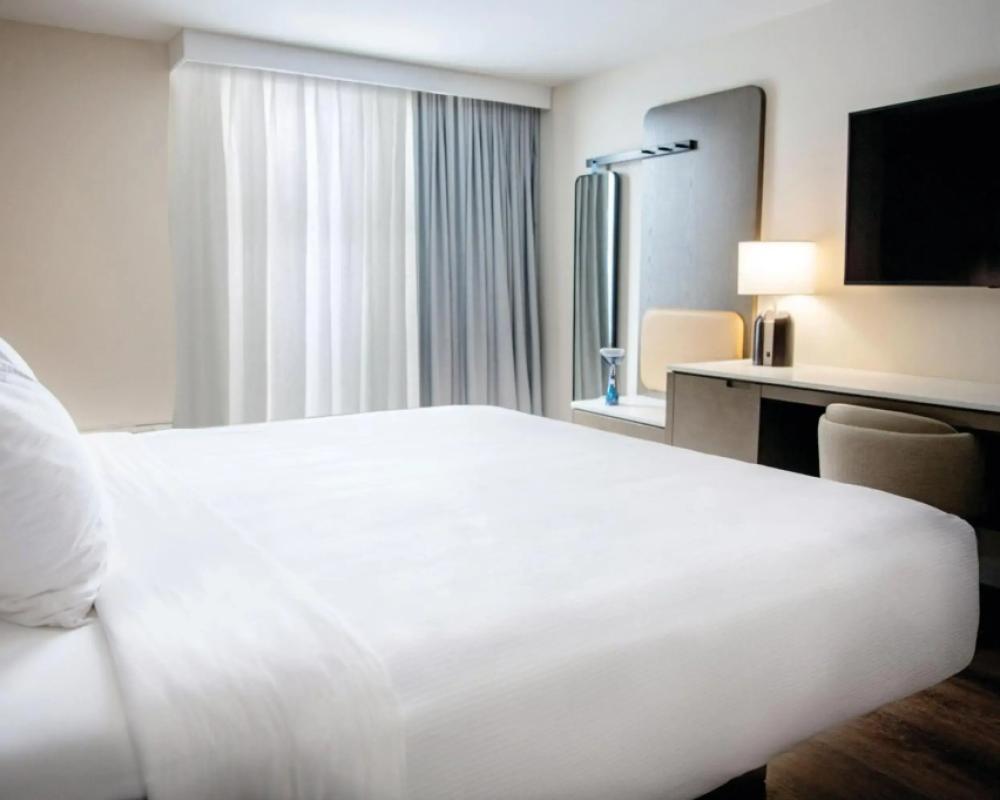 фото Hotel Halifax