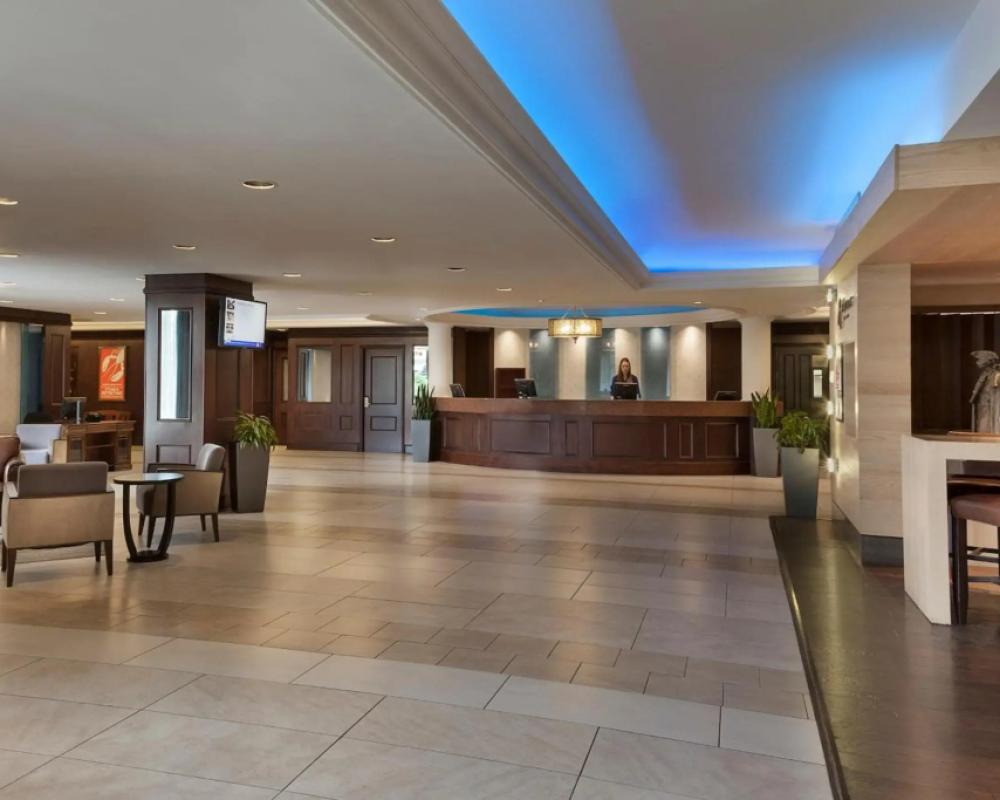 фото Hotel Halifax
