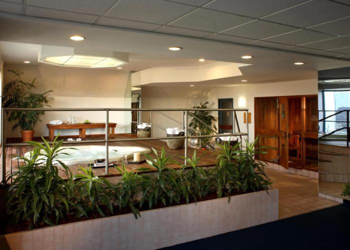 Cambridge Suites Hotel
