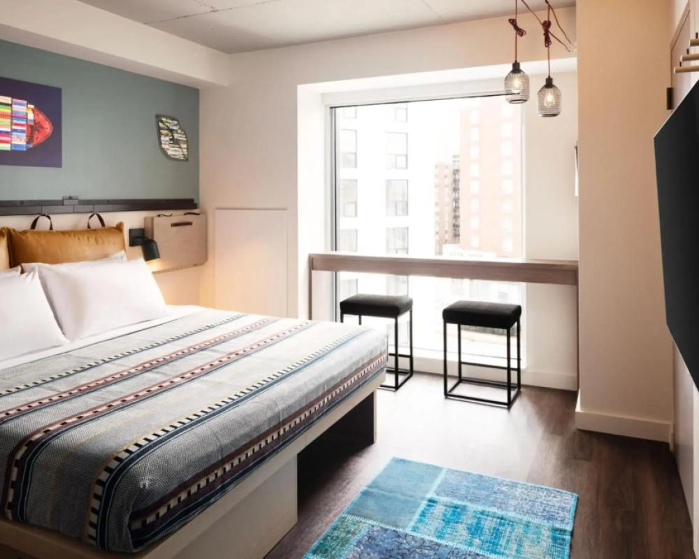 фото Moxy Halifax Downtown