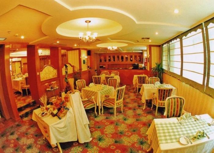 Hotel Three Gorges Project