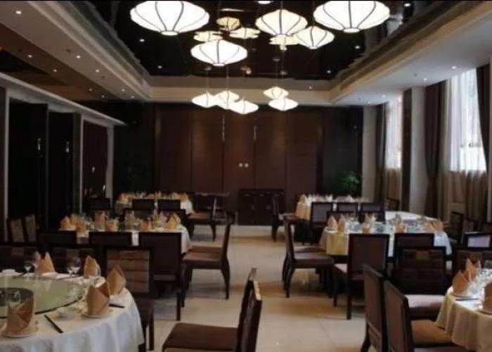Yichang Three Gorges Dongshan Hotel