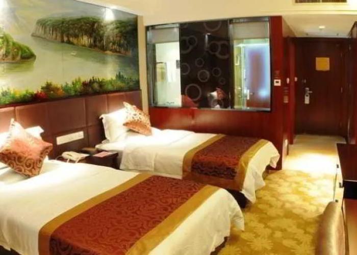 Yichang Three Gorges Dongshan Hotel