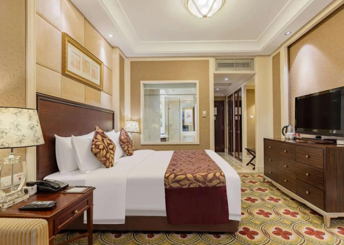 Ramada Yichang Hotel