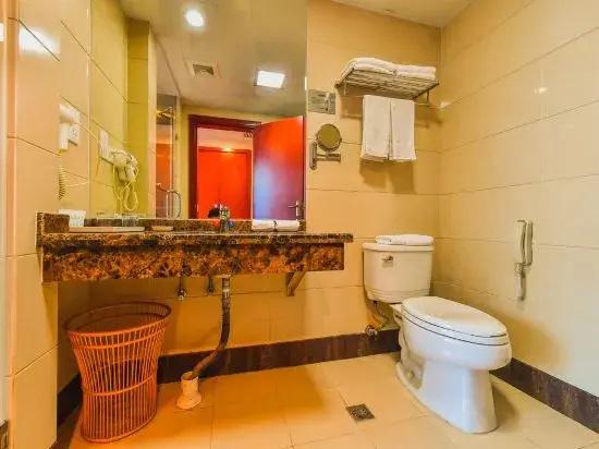 Longquan Hotel