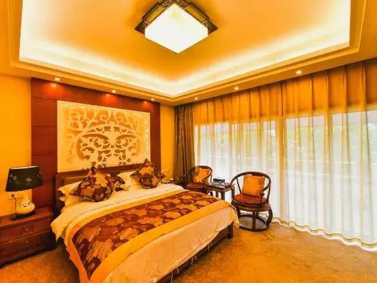 Longquan Hotel