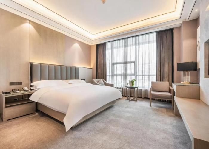 Longxin Hotel Yili