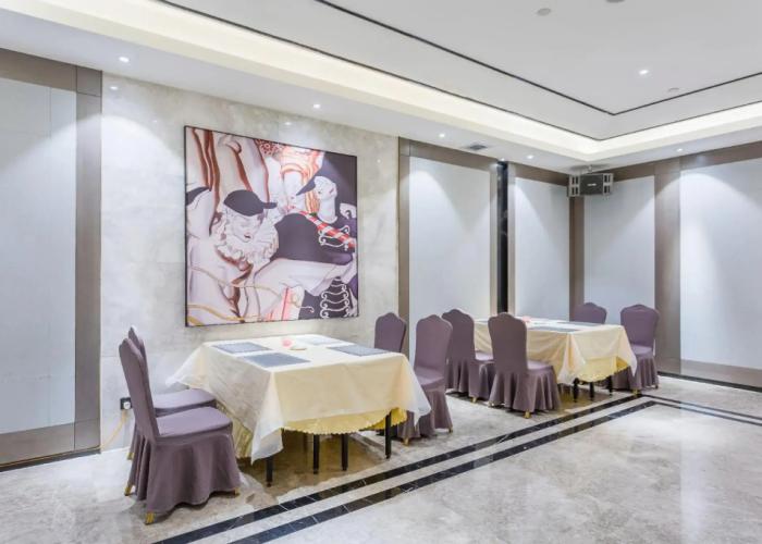Longxin Hotel Yili