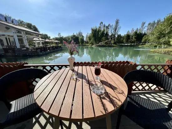 Yili River Hotel