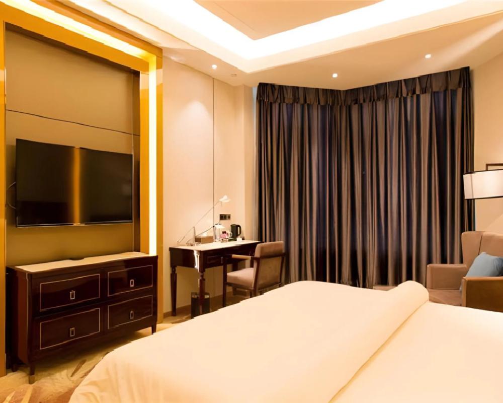 Metropolo Yining Development Zone Hotel