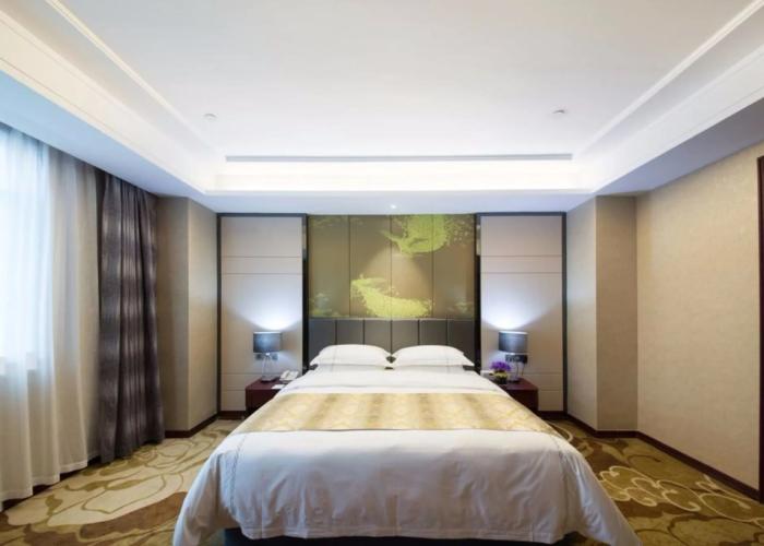 Yiwu Zhonglian Kaixin Hotel
