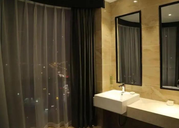 Yiwu Orange Hotel
