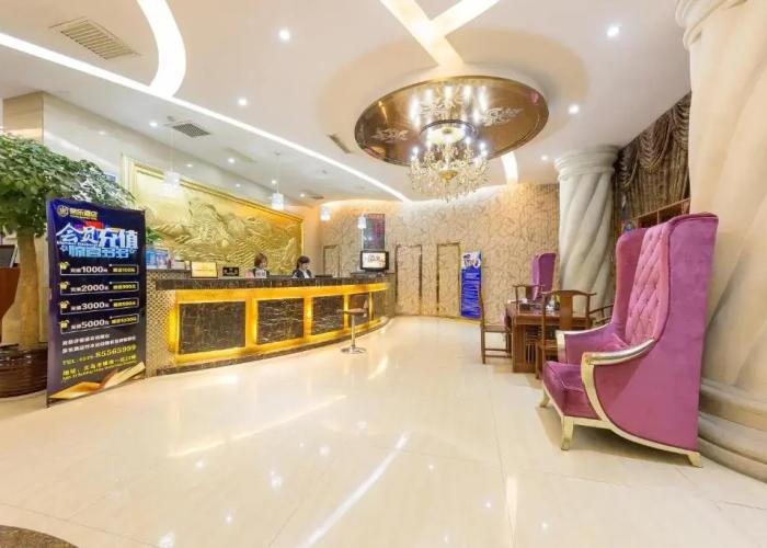 Rong Le Business Hotel