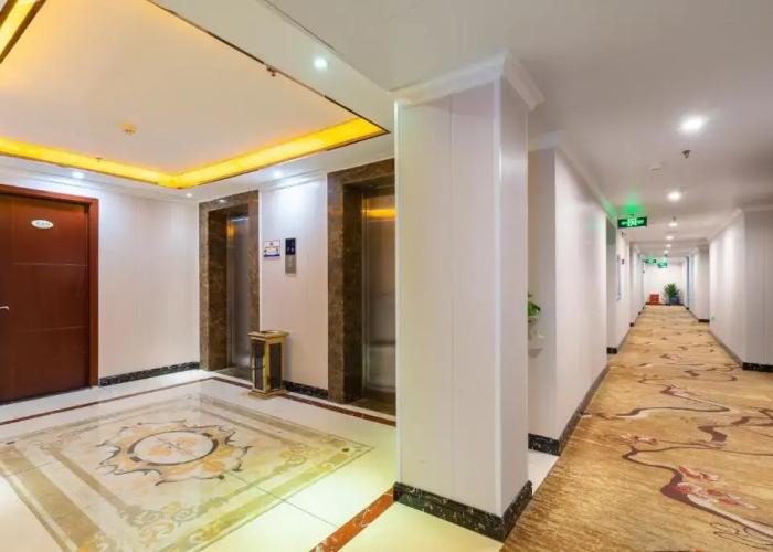 Rong Le Business Hotel