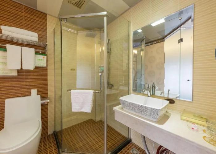 Rong Le Business Hotel