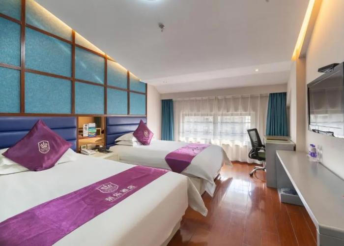 Rong Le Business Hotel