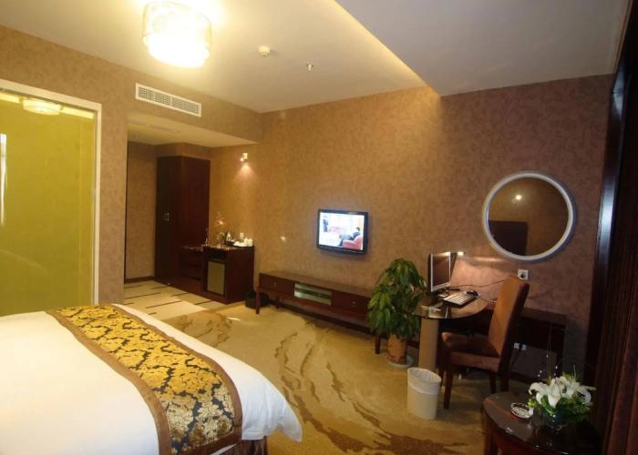 Byland Star Hotel