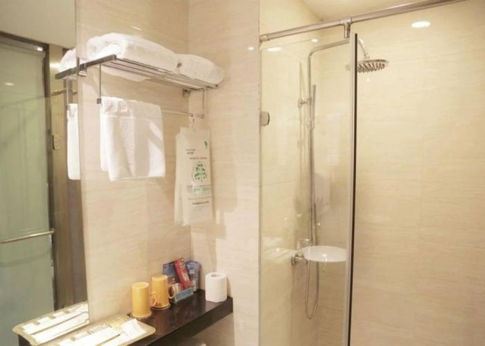 Ejon Impression Hotel Yiwu