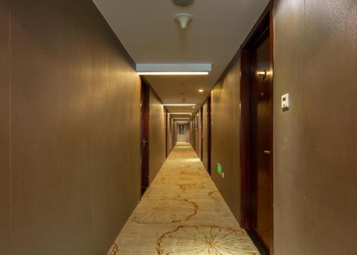 Yiwu Baiheng Hotel