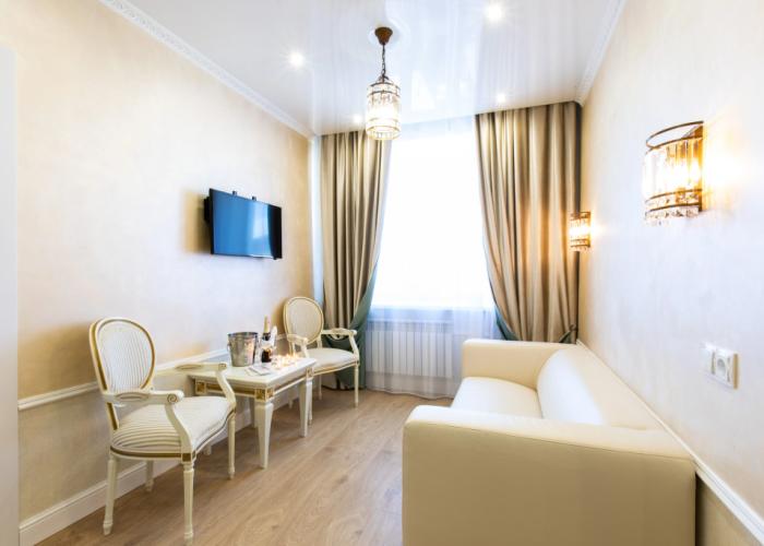 Lena Hotel