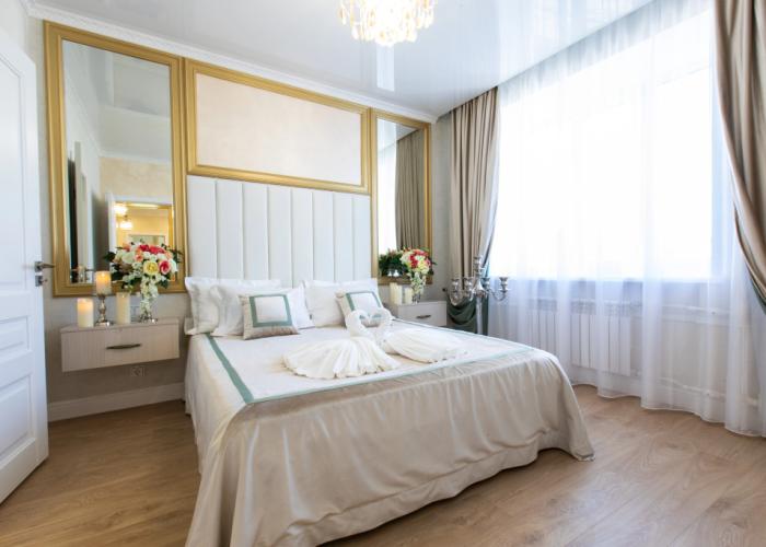 Lena Hotel