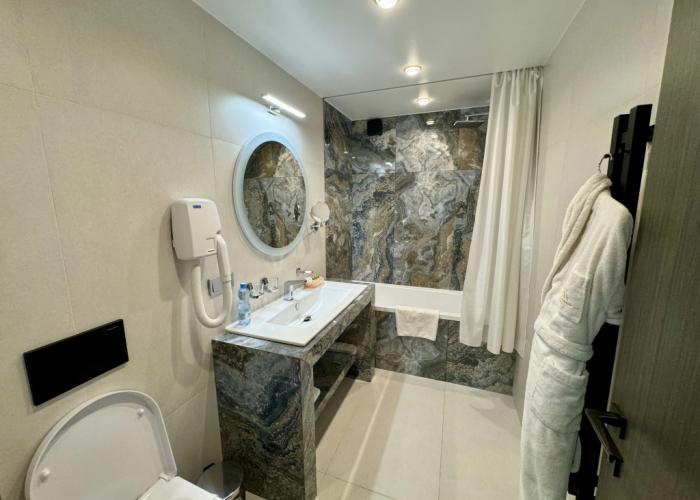 Tygyn Darkhan Hotel