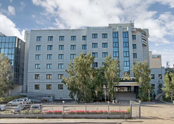 Tygyn Darkhan Hotel