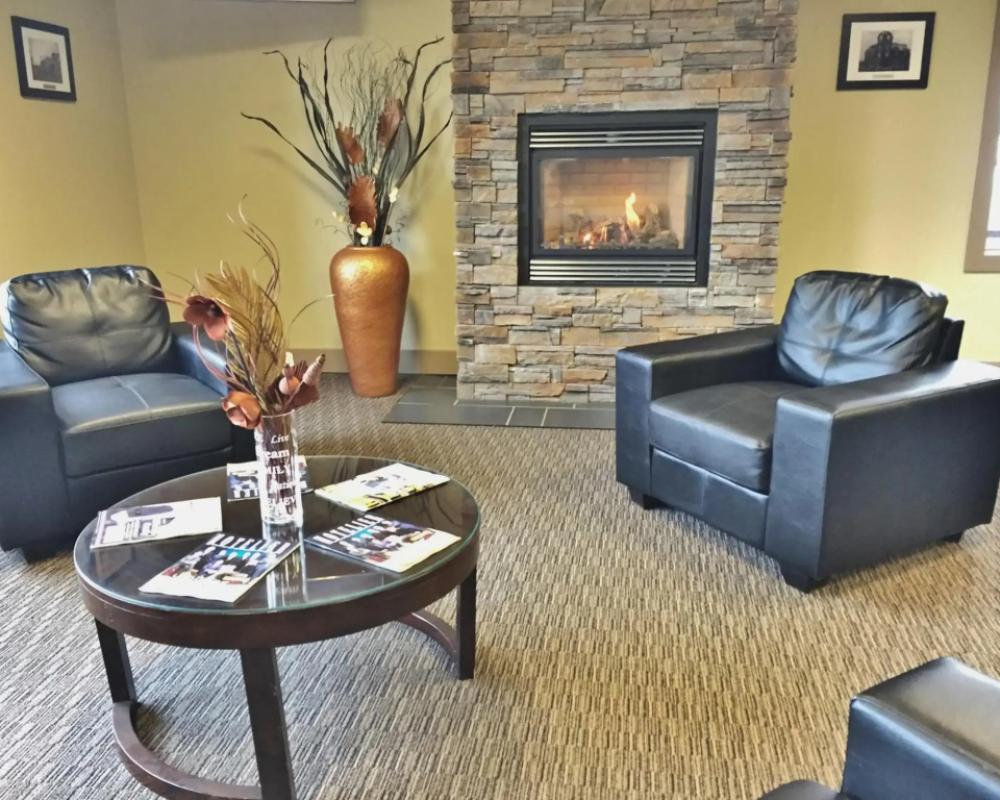 фото BCMInns Lloydminster